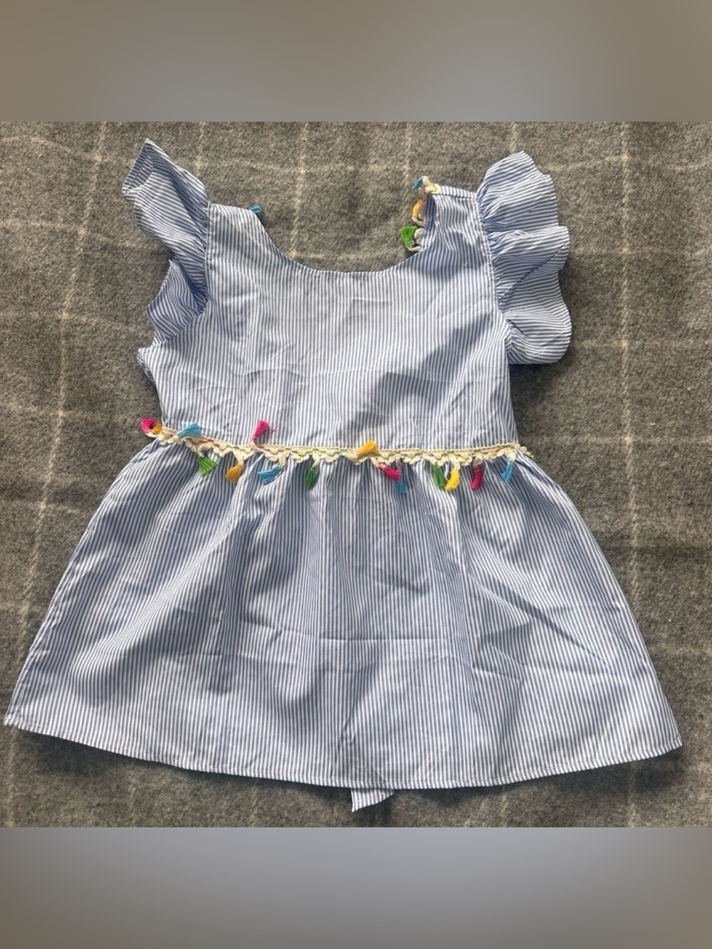 Bundle of 4 tops - Size M